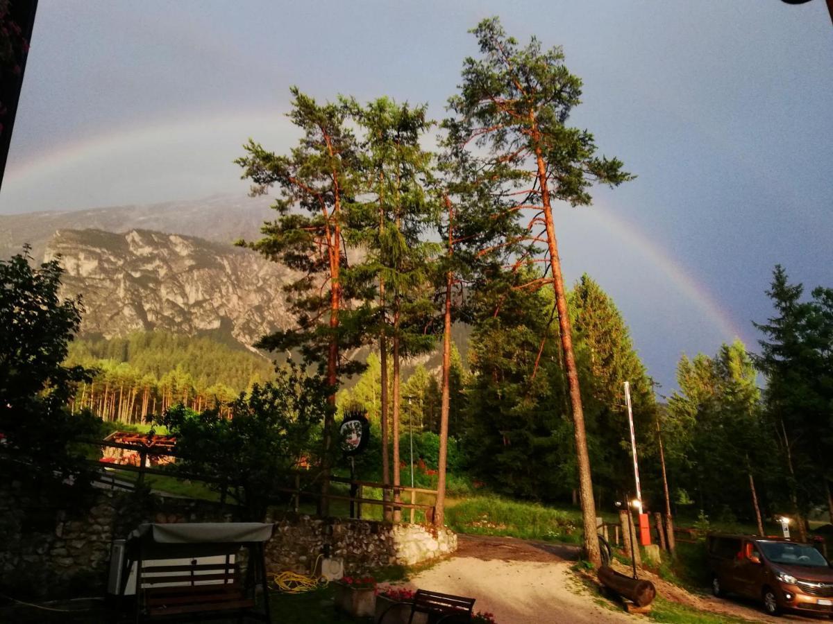 Hotel Il Cardo San Vito di Cadore Luaran gambar